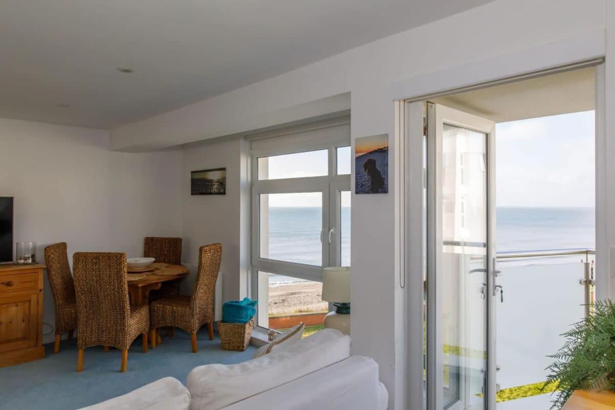 Two Bed Seafront Escape In East Wittering Apartman Kültér fotó