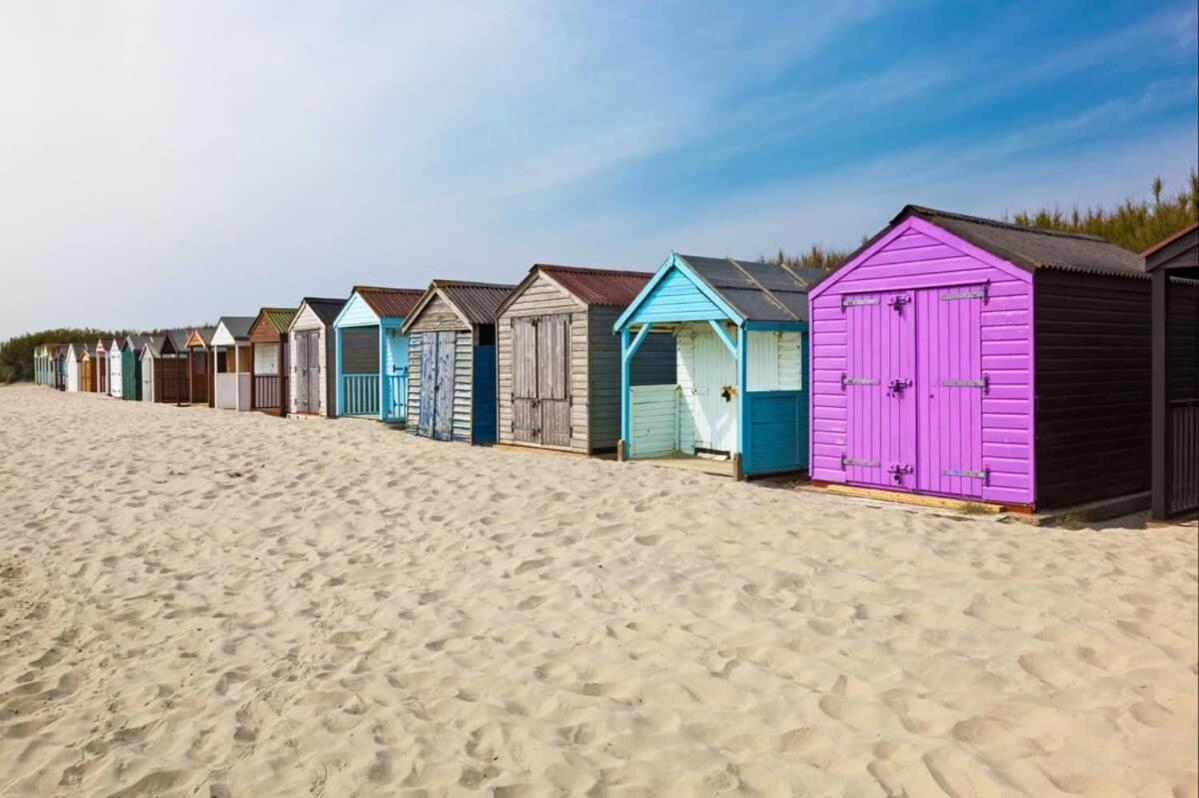 Two Bed Seafront Escape In East Wittering Apartman Kültér fotó